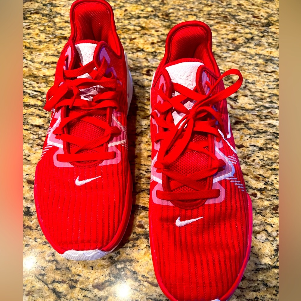 Men’s Nike basketball shoes